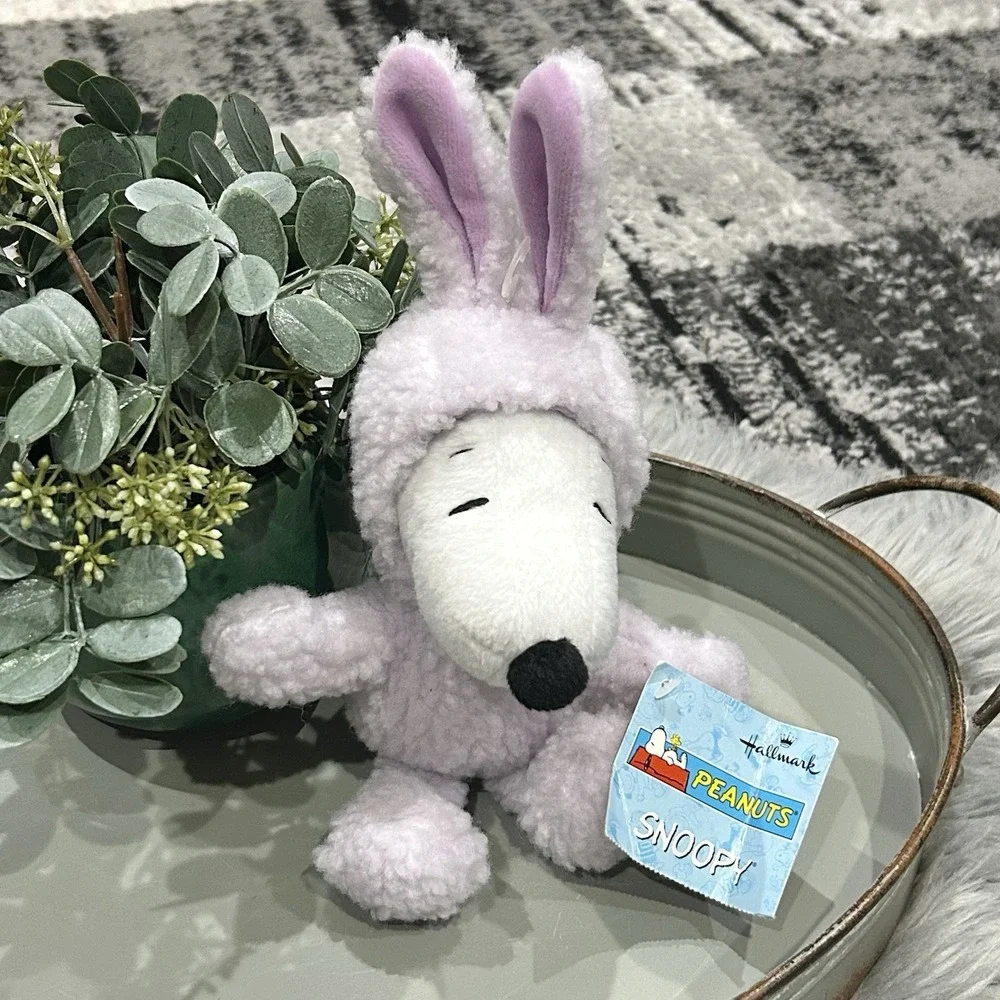 Hallmark Snoopy in Purple Bunny Costume Easter 11